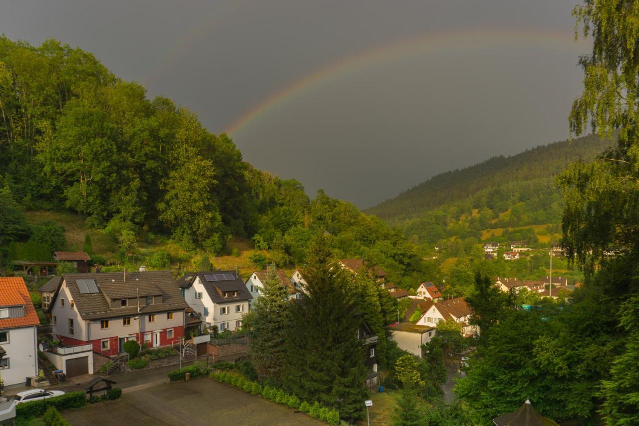 Krähenbad Hotel Alpirsbach Exterior foto